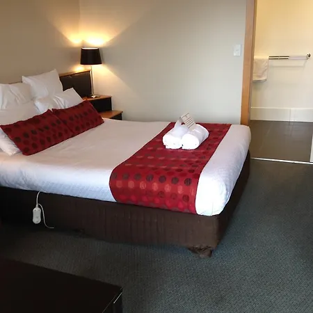 Commodore Regent Launceston Room photo